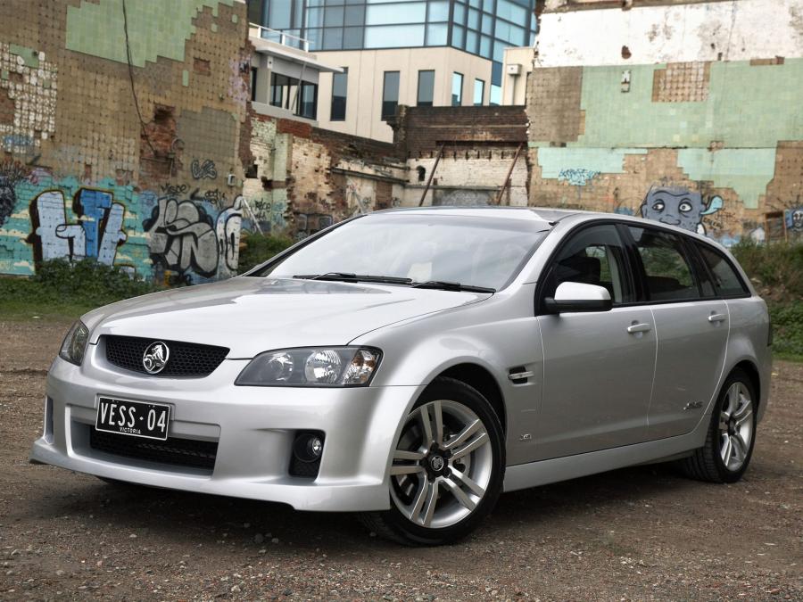  Holden Commodore SS Sportwagon 2008 года  (фото 12 из 16)